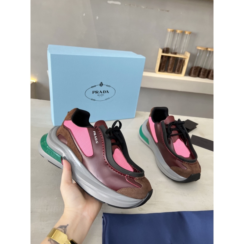 Pra*a casual shoes